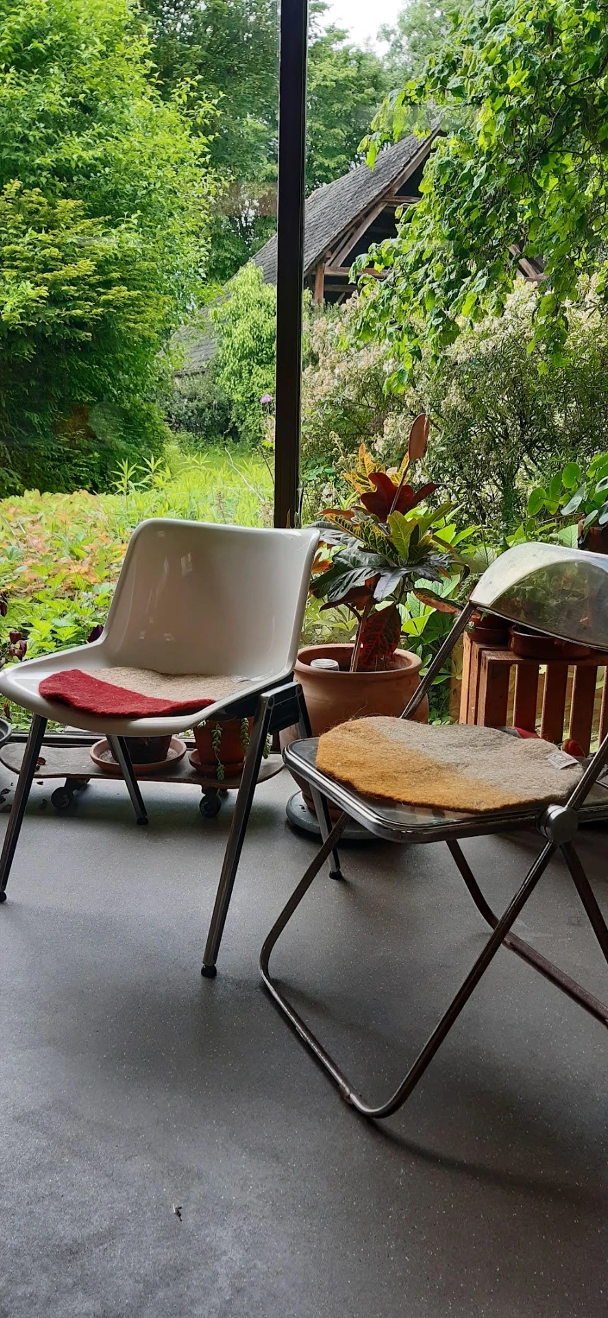 Duo multifunctional seat pads garden colours